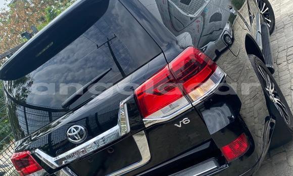 Comprar Usado Toyota Land Cruiser Preto Carro em Moçâmedes em Namibe Province Comprar Usado Toyota Land Cruiser Preto Carro em Moçâmedes em Namibe Province