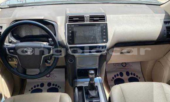 Acheter Neuf Voiture Toyota Land Cruiser Prado Noir à Malanje, Malanje Province Acheter Neuf Voiture Toyota Land Cruiser Prado Noir à Malanje, Malanje Province