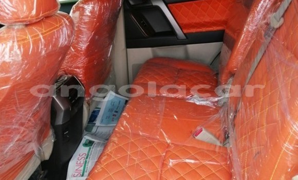 Acheter Occasion Voiture Toyota Land Cruiser Prado Noir à Luanda, Province de Luanda Acheter Occasion Voiture Toyota Land Cruiser Prado Noir à Luanda, Province de Luanda