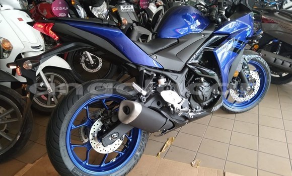 Acheter Occasion Moto Yamaha R5 Bleu à Luanda, Province de Luanda Acheter Occasion Moto Yamaha R5 Bleu à Luanda, Province de Luanda