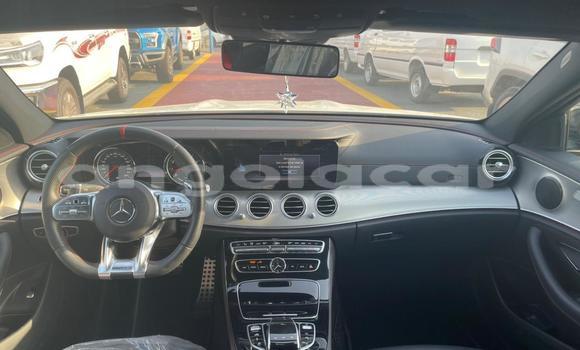 Comprar Usado Mercedes-Benz E-klasse AMG Branco Carro em Luanda em Luanda Province Comprar Usado Mercedes-Benz E-klasse AMG Branco Carro em Luanda em Luanda Province