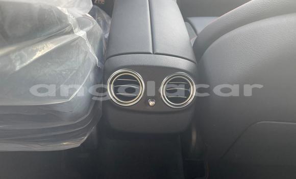 Comprar Usado Mercedes-Benz E-klasse AMG Branco Carro em Luanda em Luanda Province Comprar Usado Mercedes-Benz E-klasse AMG Branco Carro em Luanda em Luanda Province