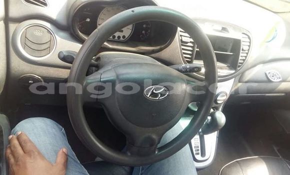 Comprar Usado Hyundai i10 Branco Carro em Luanda em Luanda Province Comprar Usado Hyundai i10 Branco Carro em Luanda em Luanda Province