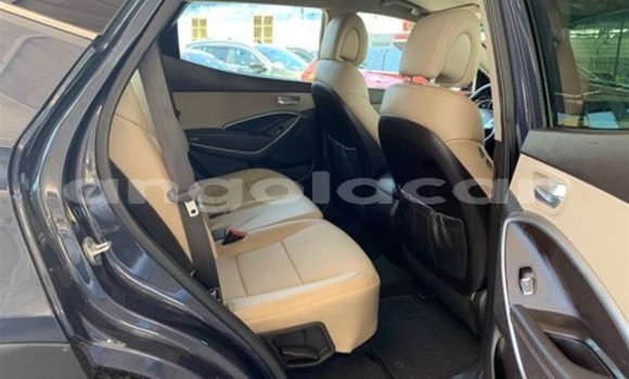 Buy Used Hyundai Santa Fe Silver Car in Luanda in Luanda Province Buy Used Hyundai Santa Fe Silver Car in Luanda in Luanda Province