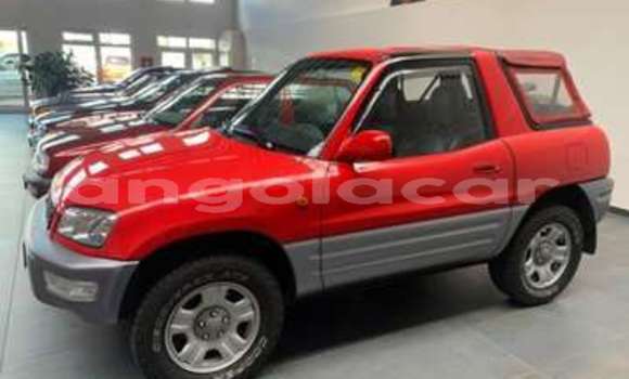 Comprar Usado Toyota RAV4 Vermelho Carro em Soyo em Zaire Comprar Usado Toyota RAV4 Vermelho Carro em Soyo em Zaire