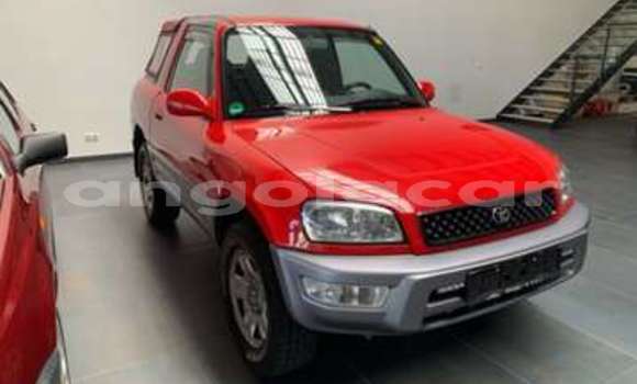 Comprar Usado Toyota RAV4 Vermelho Carro em Soyo em Zaire Comprar Usado Toyota RAV4 Vermelho Carro em Soyo em Zaire