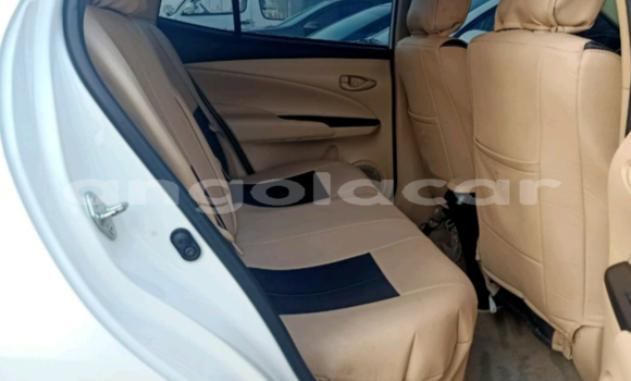Comprar Usado Toyota Yaris Branco Carro em Luanda em Luanda Province Comprar Usado Toyota Yaris Branco Carro em Luanda em Luanda Province