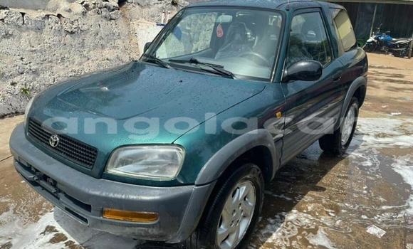 Acheter Occasion Voiture Toyota RAV4 Autre à Caala, Huambo Acheter Occasion Voiture Toyota RAV4 Autre à Caala, Huambo