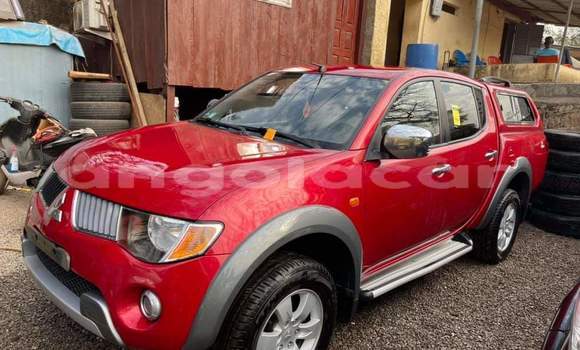 Comprar Usado Mitsubishi L200 Outro Carro em Caala em Huambo Comprar Usado Mitsubishi L200 Outro Carro em Caala em Huambo
