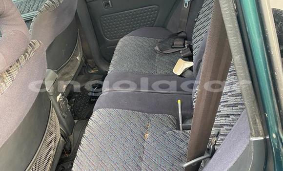 Comprar Usado Toyota RAV4 Outro Carro em N'zeto em Zaire Comprar Usado Toyota RAV4 Outro Carro em N'zeto em Zaire