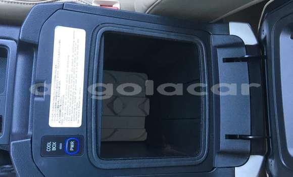 Buy Used Toyota Land Cruiser Silver Car in Benguela in Benguela Buy Used Toyota Land Cruiser Silver Car in Benguela in Benguela