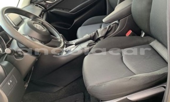 Comprar Usado Mazda 3 Preto Carro em Menongue em Kuando Kubango Comprar Usado Mazda 3 Preto Carro em Menongue em Kuando Kubango