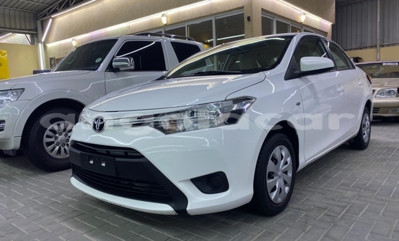 Comprar Usado Toyota Yaris Branco Carro em Benguela em Benguela Comprar Usado Toyota Yaris Branco Carro em Benguela em Benguela