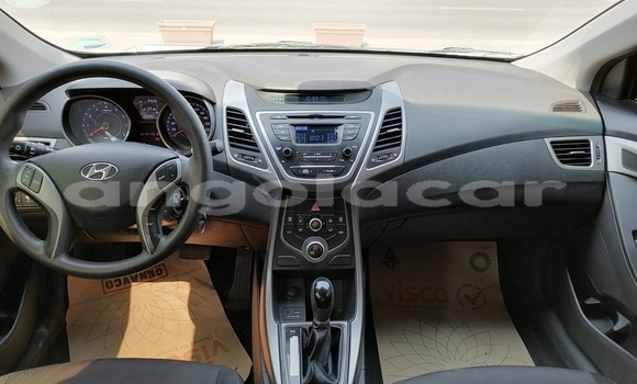 Buy Used Hyundai Elantra White Car in Benguela in Benguela Buy Used Hyundai Elantra White Car in Benguela in Benguela