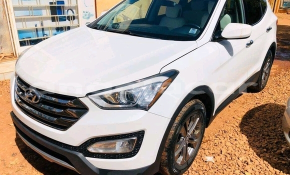 Comprar Usado Hyundai Santa Fe Outro Carro em Caala em Huambo Comprar Usado Hyundai Santa Fe Outro Carro em Caala em Huambo