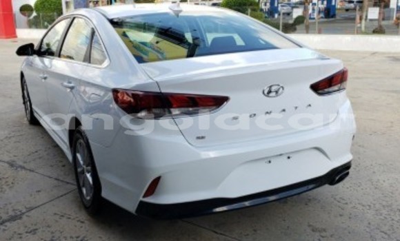 Comprar Usado Hyundai Sonata Branco Carro em Soyo em Zaire Comprar Usado Hyundai Sonata Branco Carro em Soyo em Zaire
