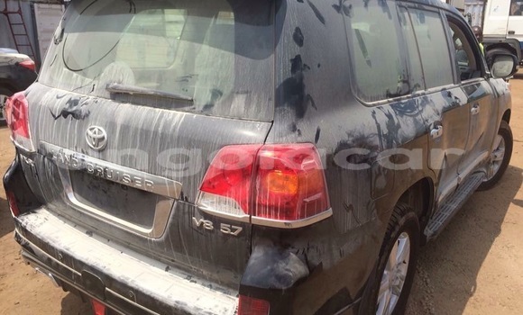 Buy Used Toyota Land Cruiser Black Car in Luena in Moxico Buy Used Toyota Land Cruiser Black Car in Luena in Moxico