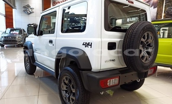 Acheter Occasion Voiture Suzuki Jimny Blanc à Luena, Moxico Acheter Occasion Voiture Suzuki Jimny Blanc à Luena, Moxico