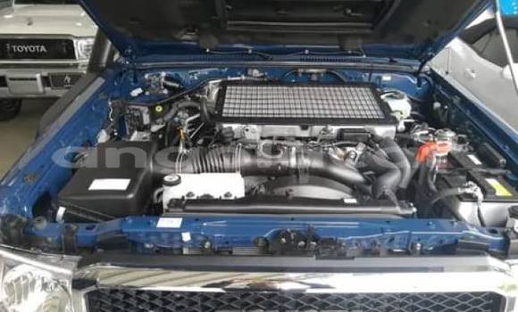 Buy New Toyota Land Cruiser Blue Car in Luanda in Luanda Province Buy New Toyota Land Cruiser Blue Car in Luanda in Luanda Province