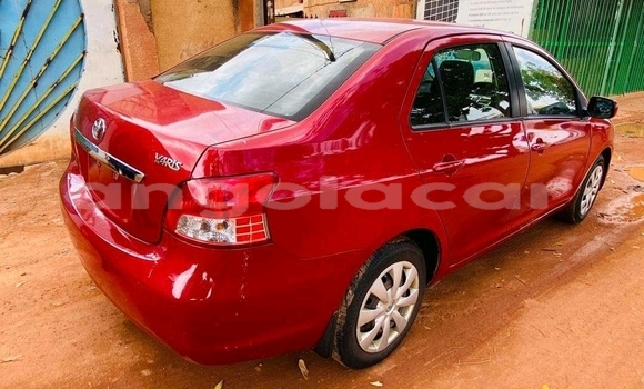 Comprar Usado Toyota Yaris Vermelho Carro em Caala em Huambo Comprar Usado Toyota Yaris Vermelho Carro em Caala em Huambo