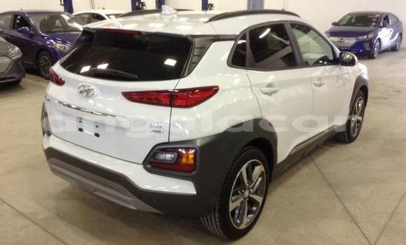 Comprar Usado Hyundai Kona Branco Carro em Luanda em Luanda Province Comprar Usado Hyundai Kona Branco Carro em Luanda em Luanda Province