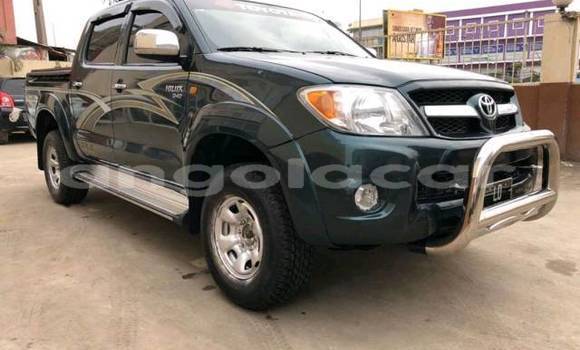 Comprar Novo Toyota Hilux Verde Carro em Luanda em Luanda Province Comprar Novo Toyota Hilux Verde Carro em Luanda em Luanda Province