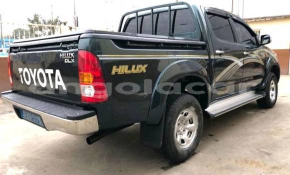 Comprar Novo Toyota Hilux Verde Carro em Luanda em Luanda Province Comprar Novo Toyota Hilux Verde Carro em Luanda em Luanda Province