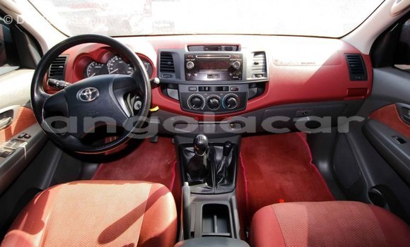 Buy Import Toyota Hilux Red Car in Import - Dubai in Bengo Province Buy Import Toyota Hilux Red Car in Import - Dubai in Bengo Province