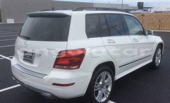 Comprar Usado Mercedes-Benz GLK–Class Branco Carro em Luanda em Luanda Province Comprar Usado Mercedes-Benz GLK–Class Branco Carro em Luanda em Luanda Province