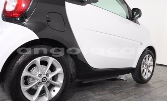 Comprar Novo Smart Fortwo Branco Carro em Luena em Moxico Comprar Novo Smart Fortwo Branco Carro em Luena em Moxico