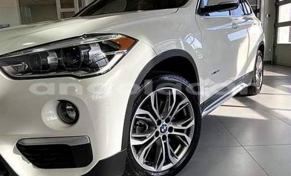 Acheter Neuf Voiture BMW X1 Blanc à Luanda, Province de Luanda Acheter Neuf Voiture BMW X1 Blanc à Luanda, Province de Luanda