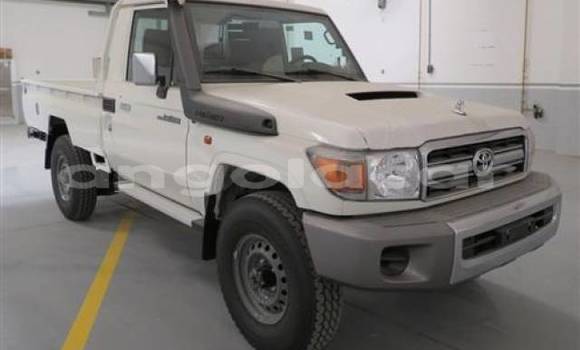 Acheter Neuf Voiture Toyota Land Cruiser Blanc à Luanda, Province de Luanda