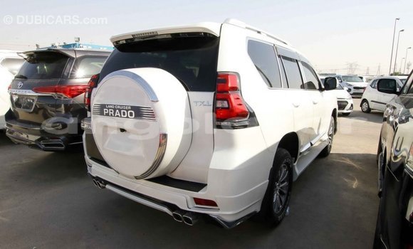 Comprar Importar Toyota Prado Branco Carro em Import - Dubai em Bengo Province Comprar Importar Toyota Prado Branco Carro em Import - Dubai em Bengo Province