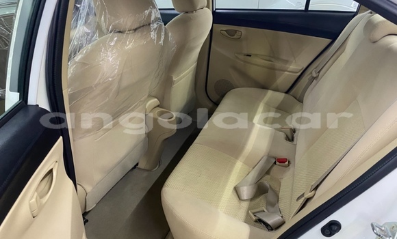 Buy Used Toyota Yaris White Car in Benguela in Benguela Buy Used Toyota Yaris White Car in Benguela in Benguela