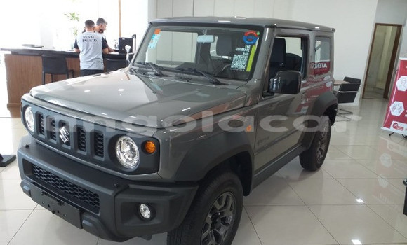 Comprar Novo Suzuki Jimny Preto Carro em Menongue em Kuando Kubango