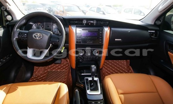 Comprar Importar Toyota Fortuner Outro Carro em Import - Dubai em Bengo Province Comprar Importar Toyota Fortuner Outro Carro em Import - Dubai em Bengo Province