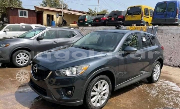 Comprar Usado Mazda CX-5 Outro Carro em Luanda em Luanda Province