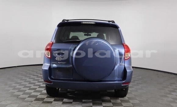 Comprar Usado Toyota RAV4 Azul Carro em Luanda em Luanda Province Comprar Usado Toyota RAV4 Azul Carro em Luanda em Luanda Province