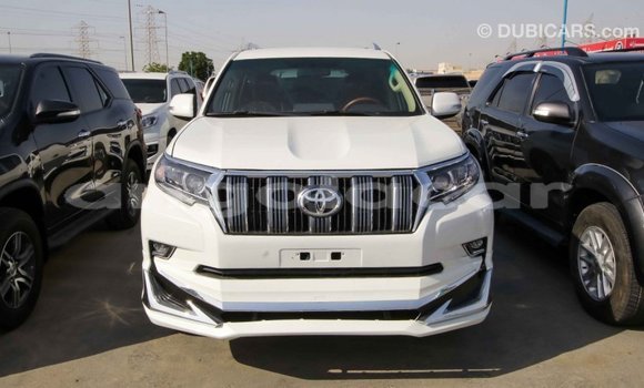 Comprar Importar Toyota Prado Branco Carro em Import - Dubai em Bengo Province Comprar Importar Toyota Prado Branco Carro em Import - Dubai em Bengo Province