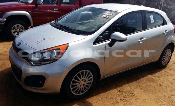 Acheter Occasion Voiture Kia rio Autre à Huambo, Huambo Acheter Occasion Voiture Kia rio Autre à Huambo, Huambo