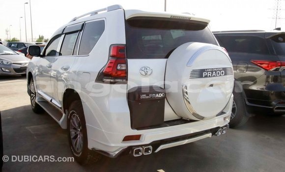 Comprar Importar Toyota Prado Branco Carro em Import - Dubai em Bengo Province Comprar Importar Toyota Prado Branco Carro em Import - Dubai em Bengo Province