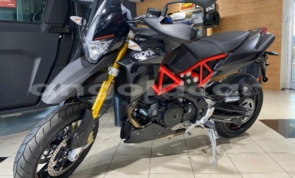 Comprar Novo Aprilia Dorsoduro Vermelho Moto em Luanda em Luanda Province