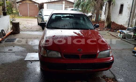 Acheter Occasion Voiture Toyota Corolla Rouge à Luanda, Province de Luanda