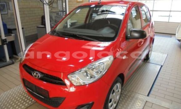 Comprar Usado Hyundai i10 Vermelho Carro em Luanda em Luanda Province Comprar Usado Hyundai i10 Vermelho Carro em Luanda em Luanda Province