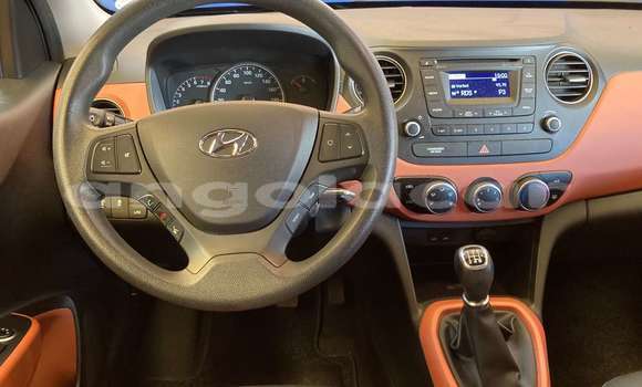 Comprar Usado Hyundai i10 Outro Carro em Luanda em Luanda Province Comprar Usado Hyundai i10 Outro Carro em Luanda em Luanda Province