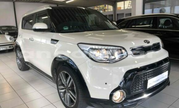 Acheter Occasion Voiture Kia Soul Blanc à Luanda, Province de Luanda Acheter Occasion Voiture Kia Soul Blanc à Luanda, Province de Luanda