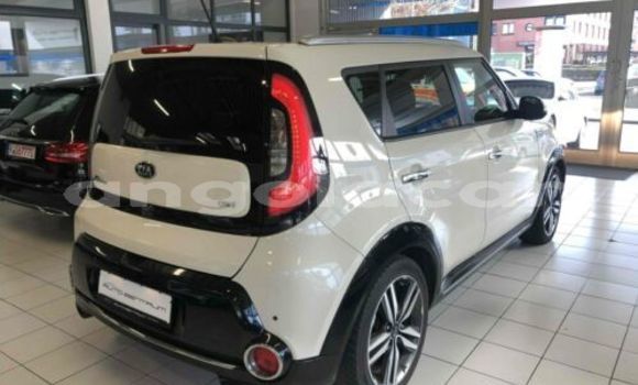 Acheter Occasion Voiture Kia Soul Blanc à Luanda, Province de Luanda Acheter Occasion Voiture Kia Soul Blanc à Luanda, Province de Luanda