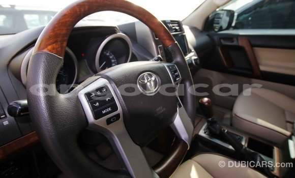 Comprar Importar Toyota Prado Branco Carro em Import - Dubai em Bengo Province Comprar Importar Toyota Prado Branco Carro em Import - Dubai em Bengo Province