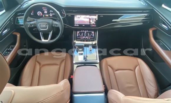 Comprar Novo Audi Q8 Preto Carro em Luena em Moxico Comprar Novo Audi Q8 Preto Carro em Luena em Moxico