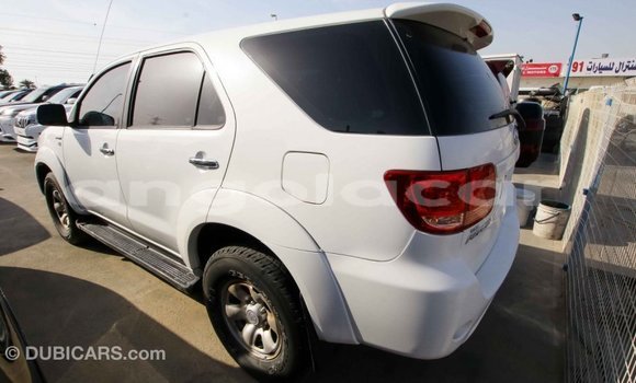 Buy Import Toyota Fortuner White Car in Import - Dubai in Bengo Province Buy Import Toyota Fortuner White Car in Import - Dubai in Bengo Province